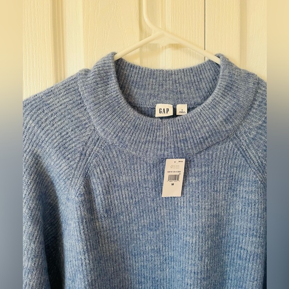 NWT Gap Mockneck Sweater - Picture 2 of 5